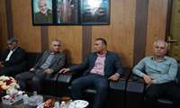 فضای مناسب باید برای رشد هنرمندان فراهم کنیم