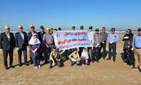 پاکسازی ساحل گناوه به مناسبت هفته دریانوردی