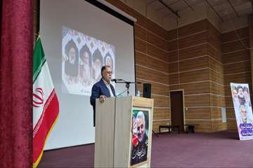 تجلیل از کارمندان نمونه ۱۴۰۲