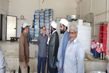 خدمت رسانی به زائرین حسینی