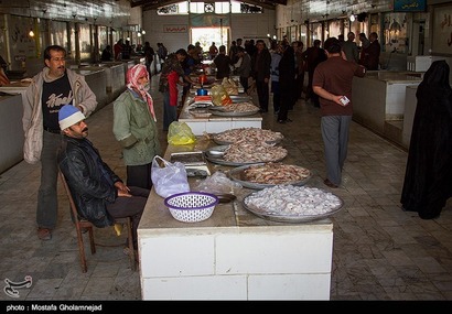بازار ماهی فروشان
